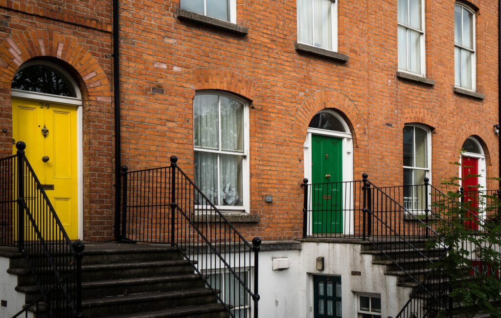 Frente das casas em Dublin