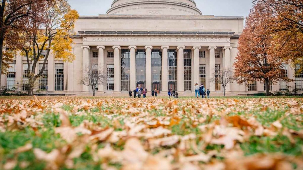 Estudar no MIT: conheça a Universidade de Massachussets