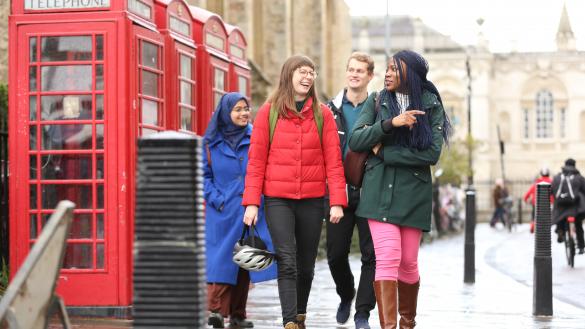 Universidade de Cambridge: conheça a universidade