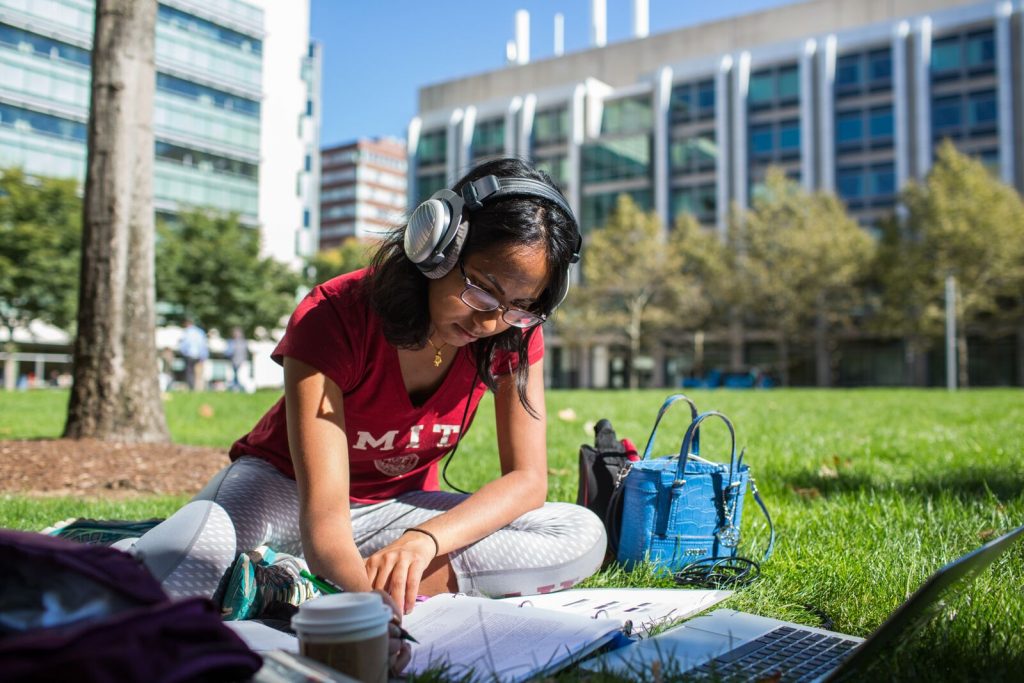 Saiba mais: Assessoria acadêmica Dreams