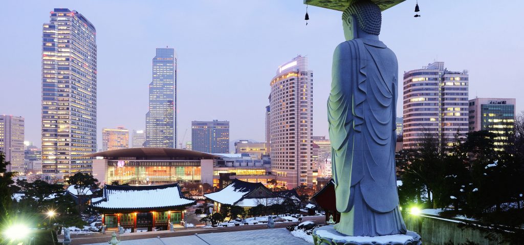 Templo de Bongeunsa na cidade de Seuk, Coreia do Sul.
